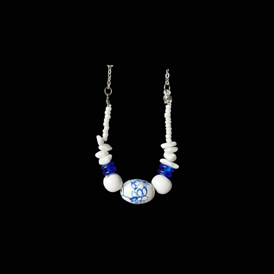 Unikt handgjort halsband 