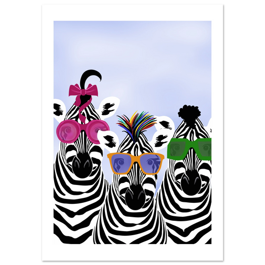 Lekfullt zebraprint med grafiska linjer och färgstarka detaljer. Ett modernt konstprint som skapar energi och personlighet i hemmet.